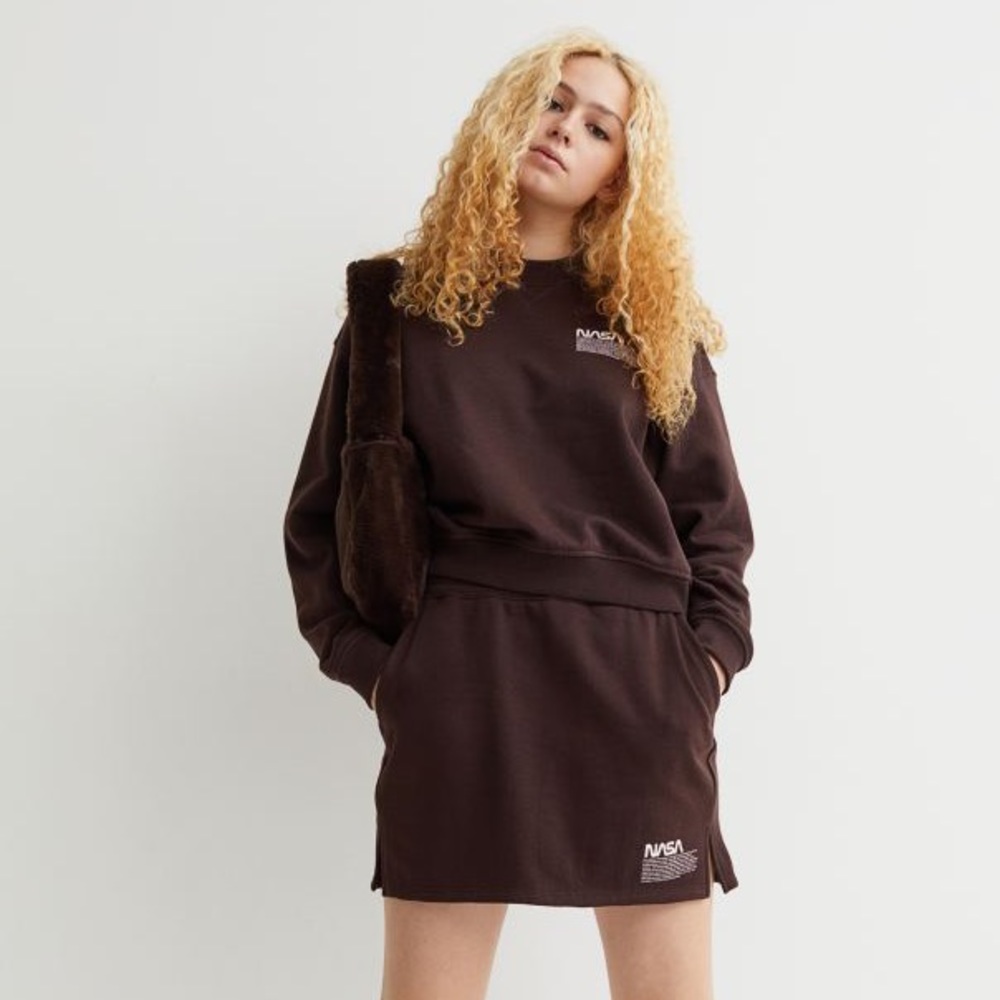 Printed sweatshirt skirt